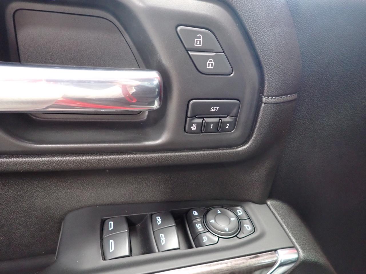 2023 Chevrolet SILVERADO 2500HD LTZ 4WD CREW CAB *DIESEL* LEATHER NAVI 4WD Photo