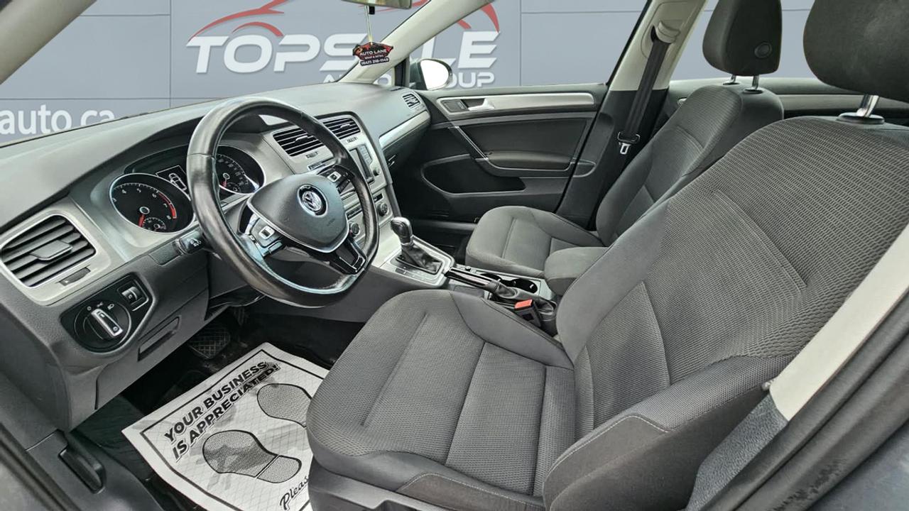 2016 Volkswagen Golf 5dr HB Auto 1.8 TSI Photo