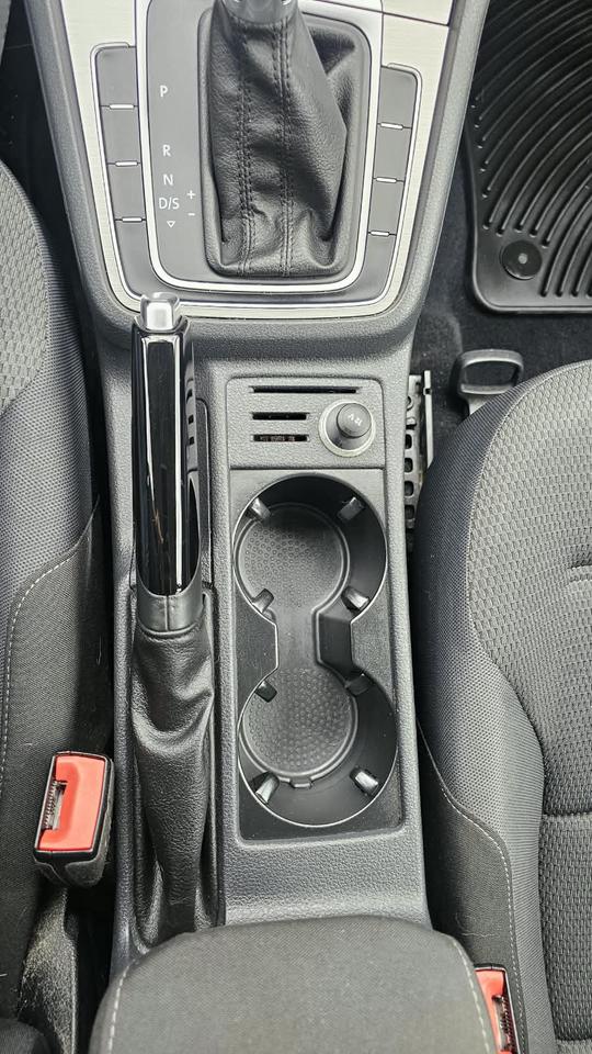 2016 Volkswagen Golf 5dr HB Auto 1.8 TSI Photo