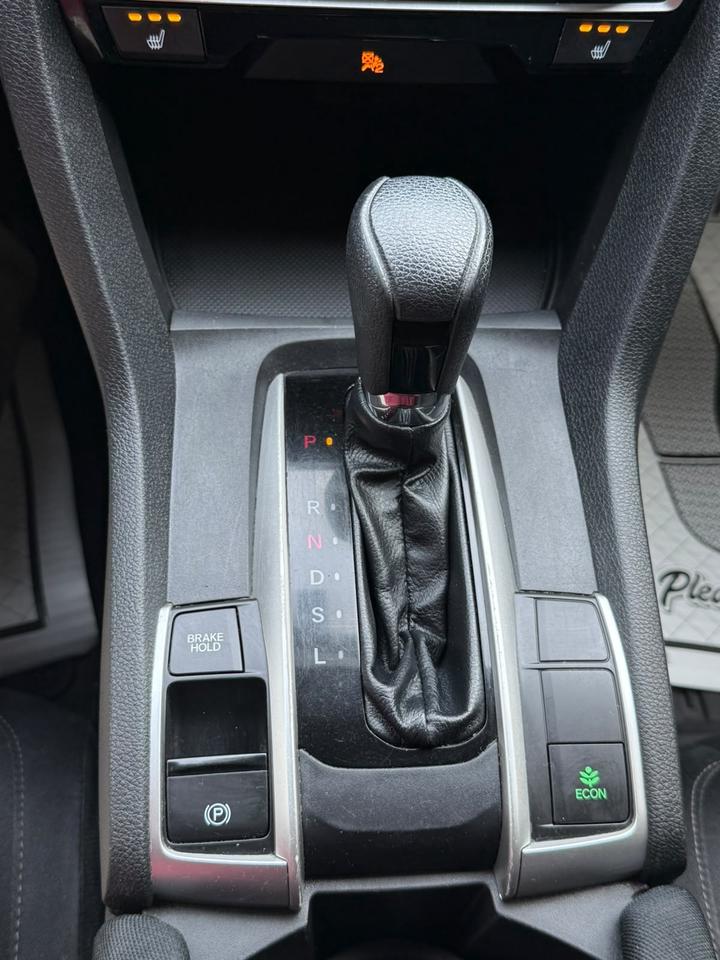 2018 Honda Civic LX Photo