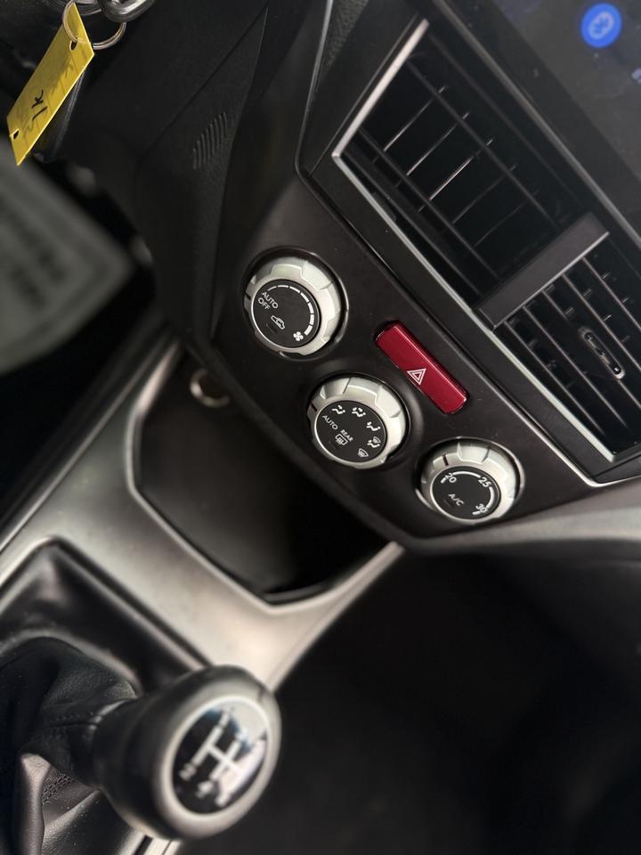 2013 Subaru Impreza WRX Limited Photo