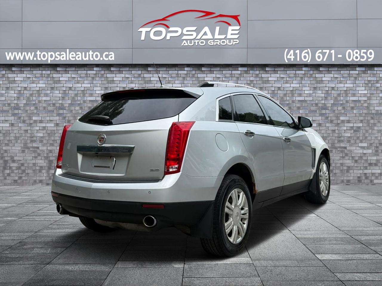2013 Cadillac SRX Luxury Photo2