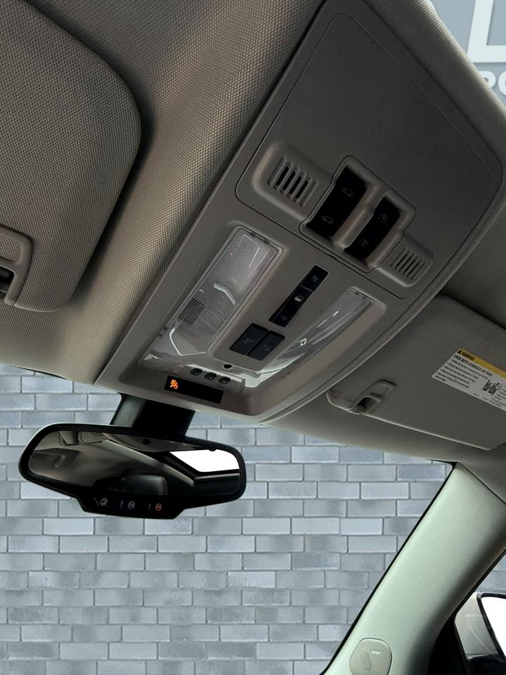 2013 Cadillac SRX Luxury Photo