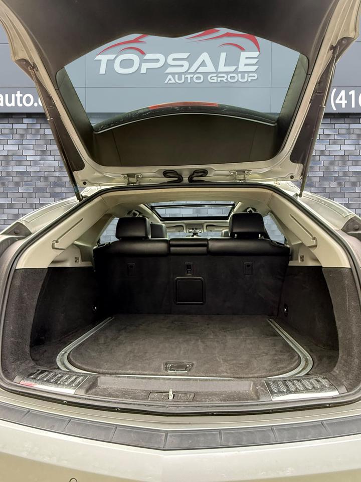 2013 Cadillac SRX Luxury Photo