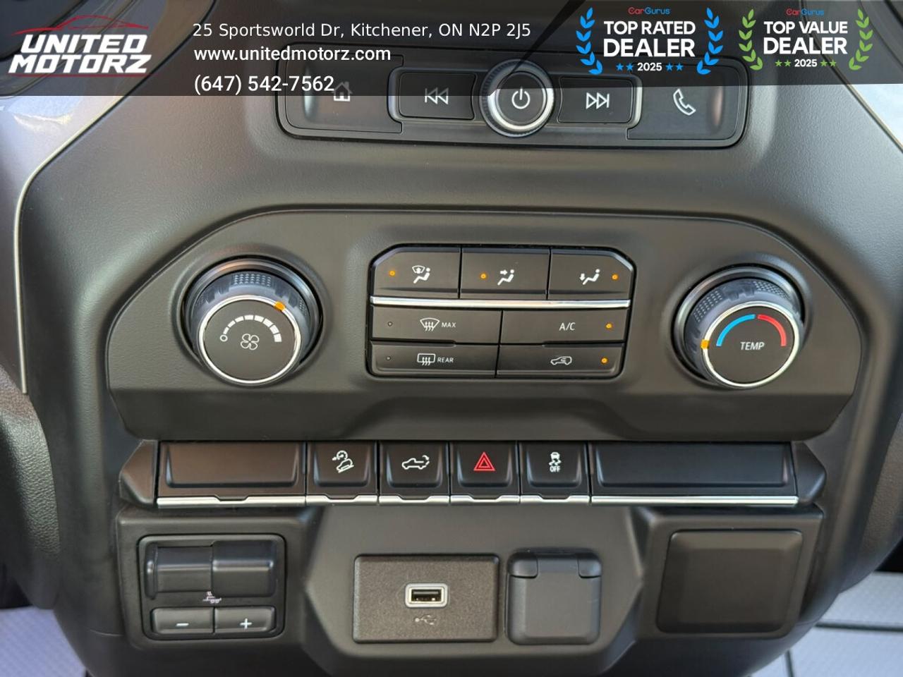 2019 Chevrolet Silverado 1500 Z71 Custom Trail Boss DOUBLE CAB 147" 4WD 5.3L~SAF Photo