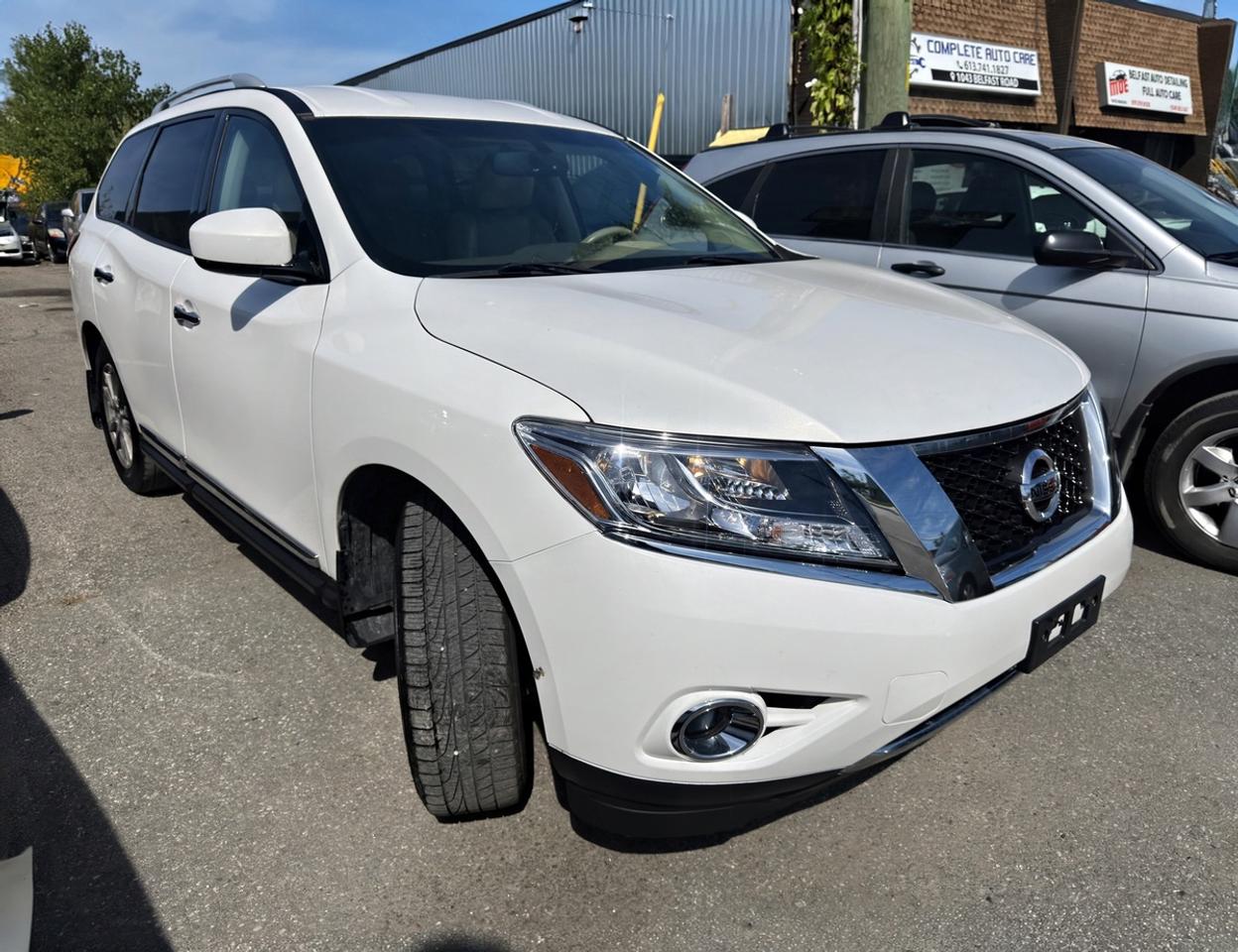 2014 Nissan Pathfinder S Photo