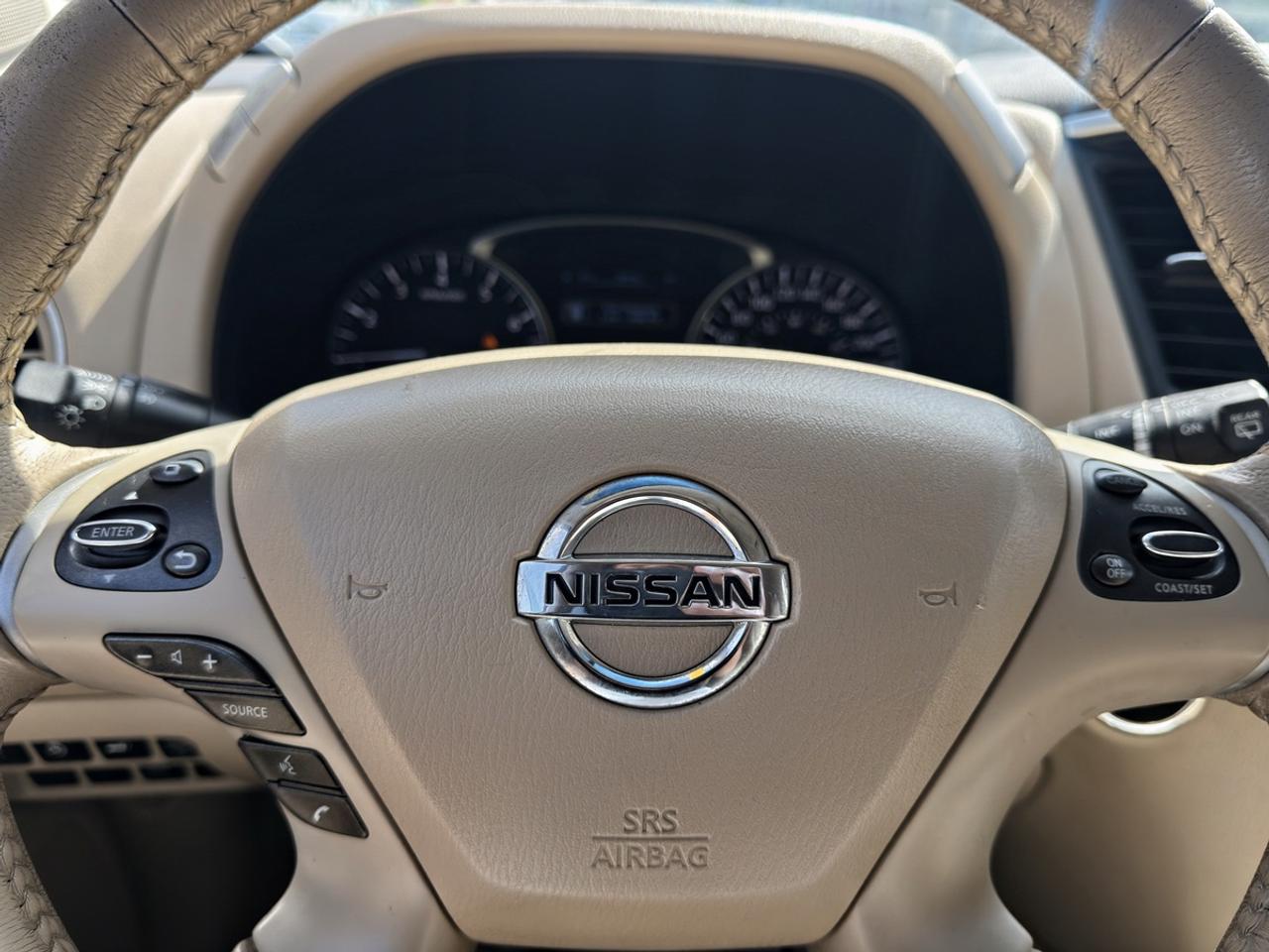 2014 Nissan Pathfinder S Photo