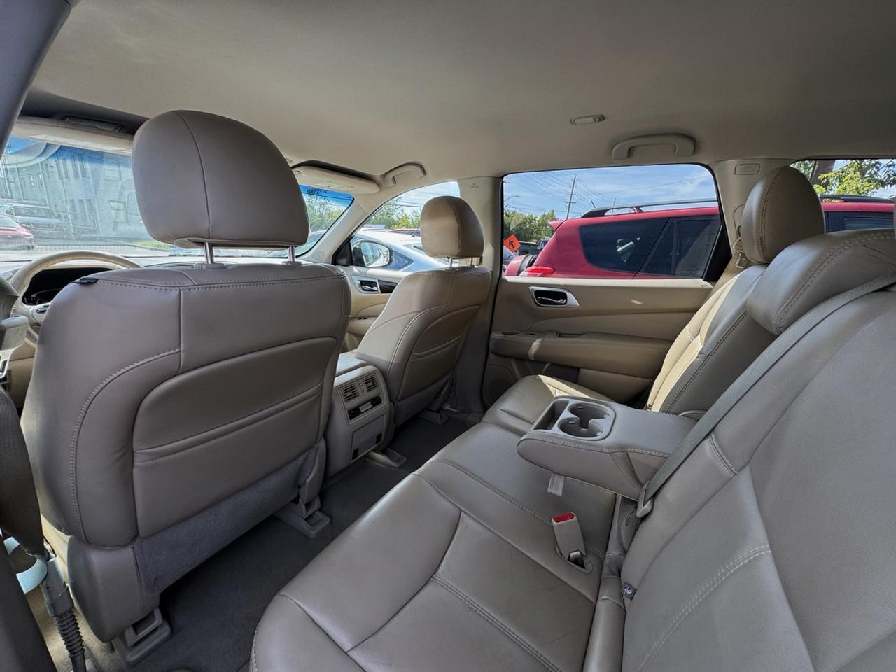 2014 Nissan Pathfinder S Photo