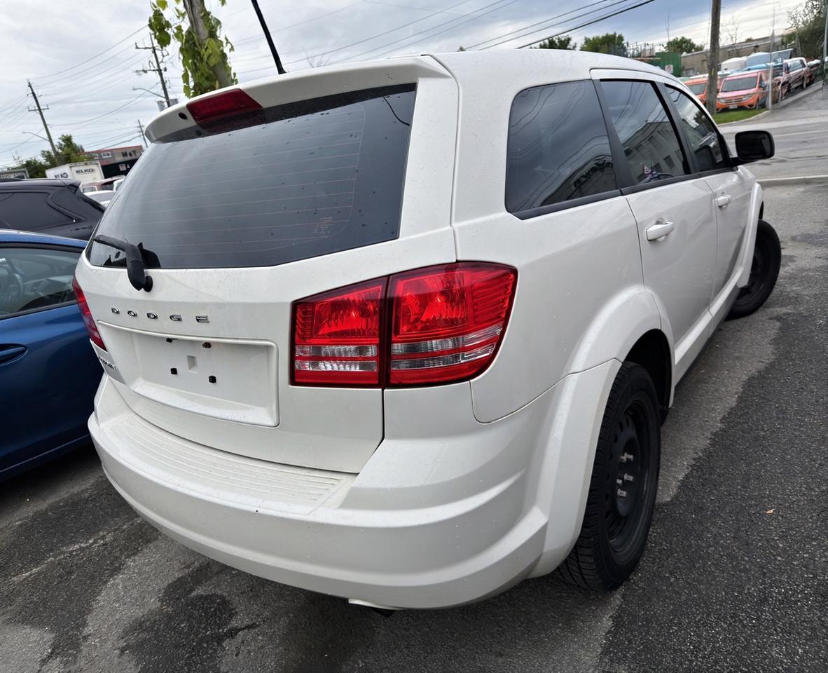 2019 Dodge Journey SE Photo3