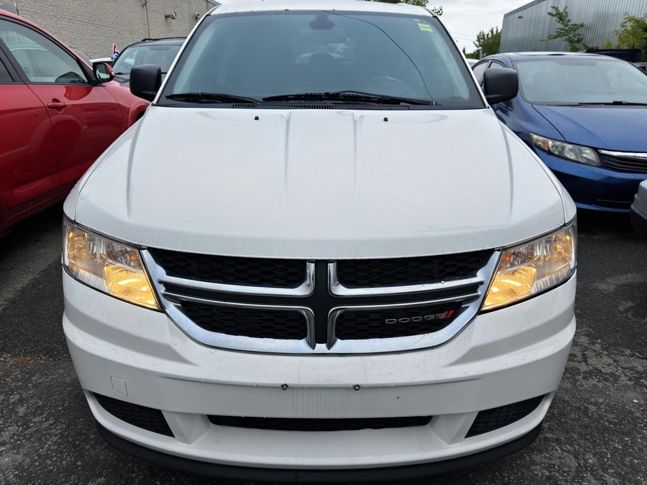 2019 Dodge Journey SE Photo1