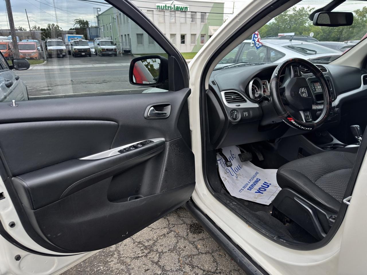 2019 Dodge Journey SE Photo