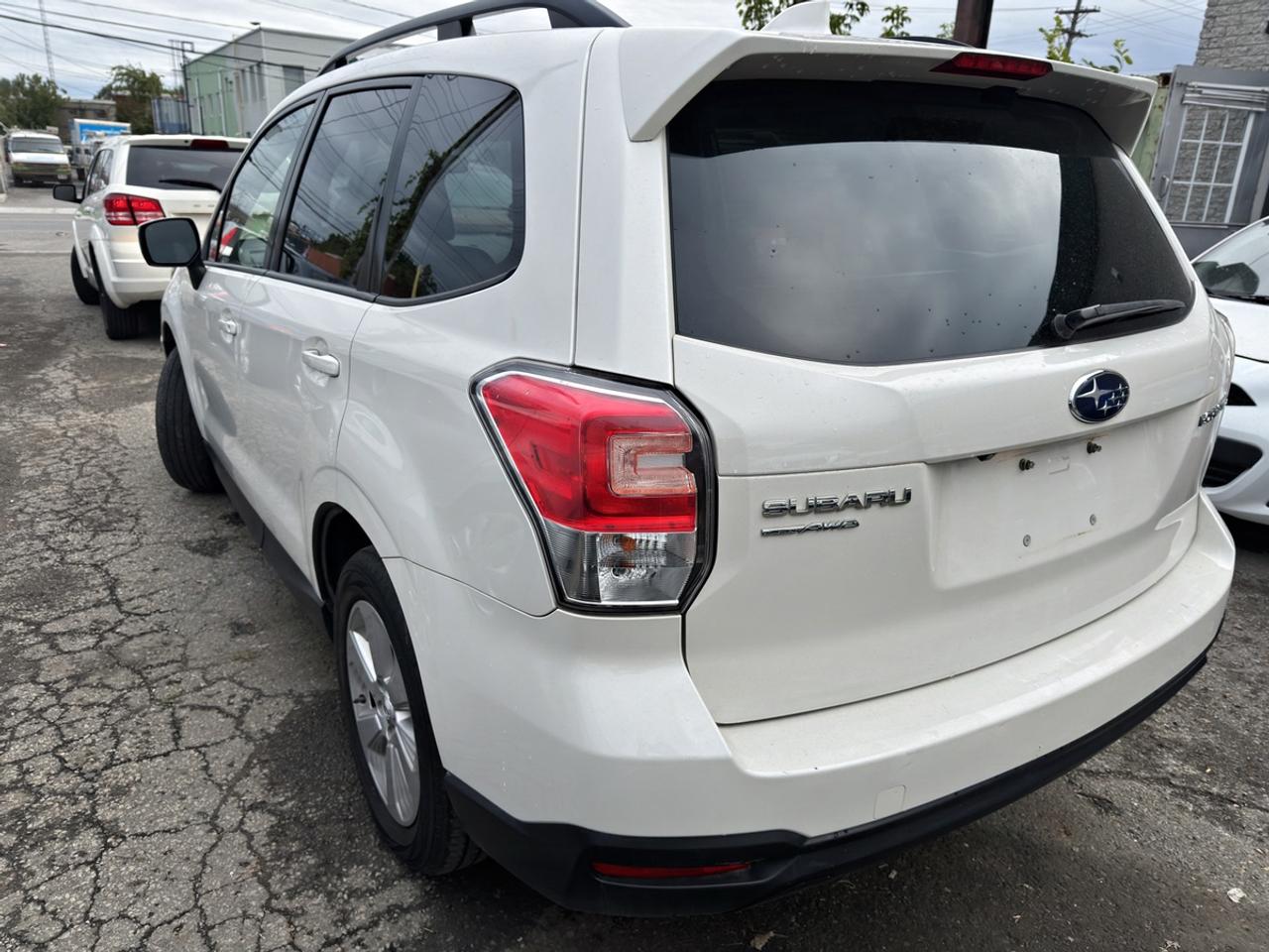 2018 Subaru Forester 2.5i Touring Photo