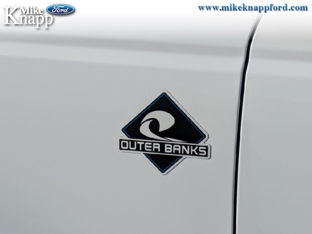 2026 Ford Bronco Outer Banks Photo