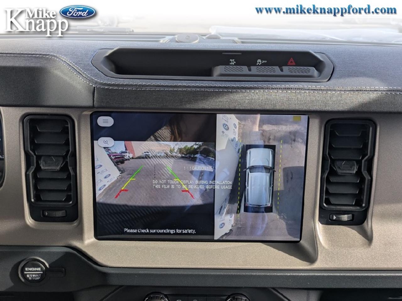 2026 Ford Bronco Outer Banks Photo