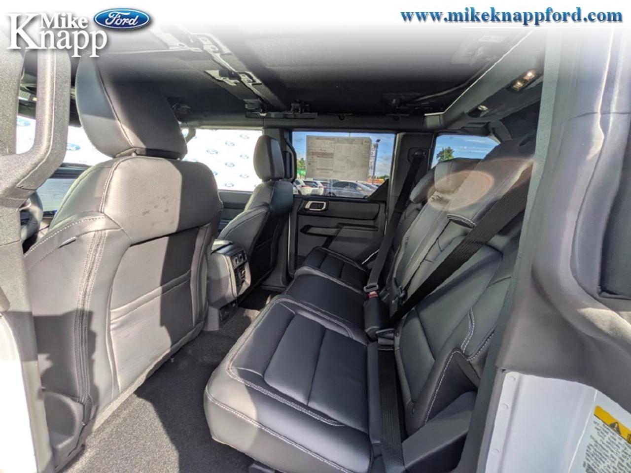 2026 Ford Bronco Outer Banks Photo