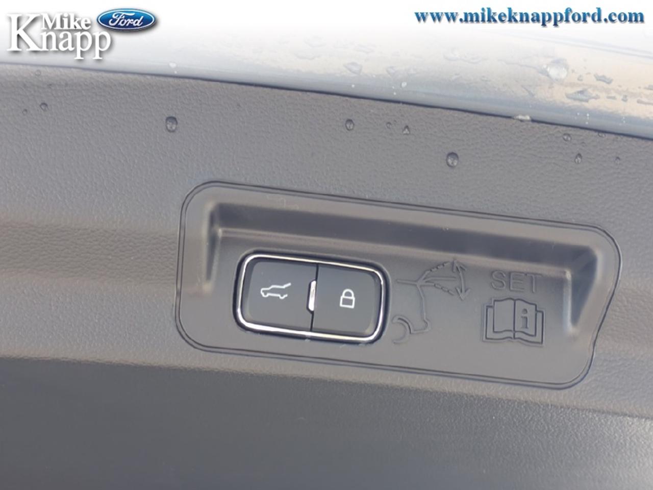 2027 Ford Explorer ST-Line Photo