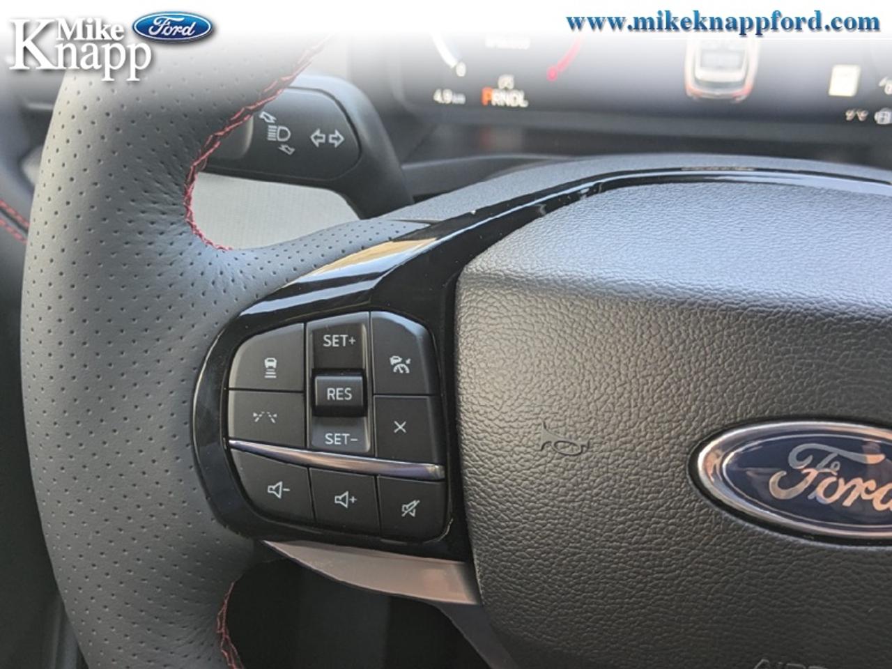 2027 Ford Explorer ST-Line Photo