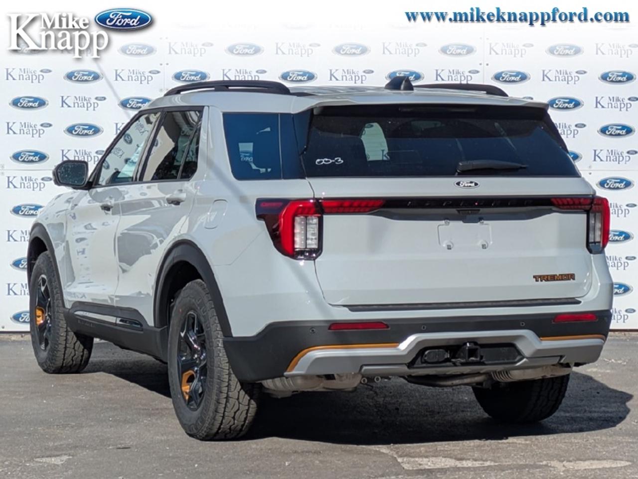 2027 Ford Explorer TREMOR Photo2