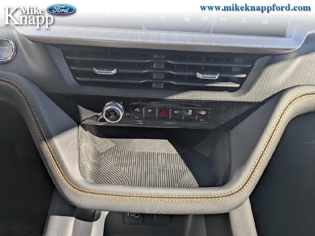 2027 Ford Explorer TREMOR Photo