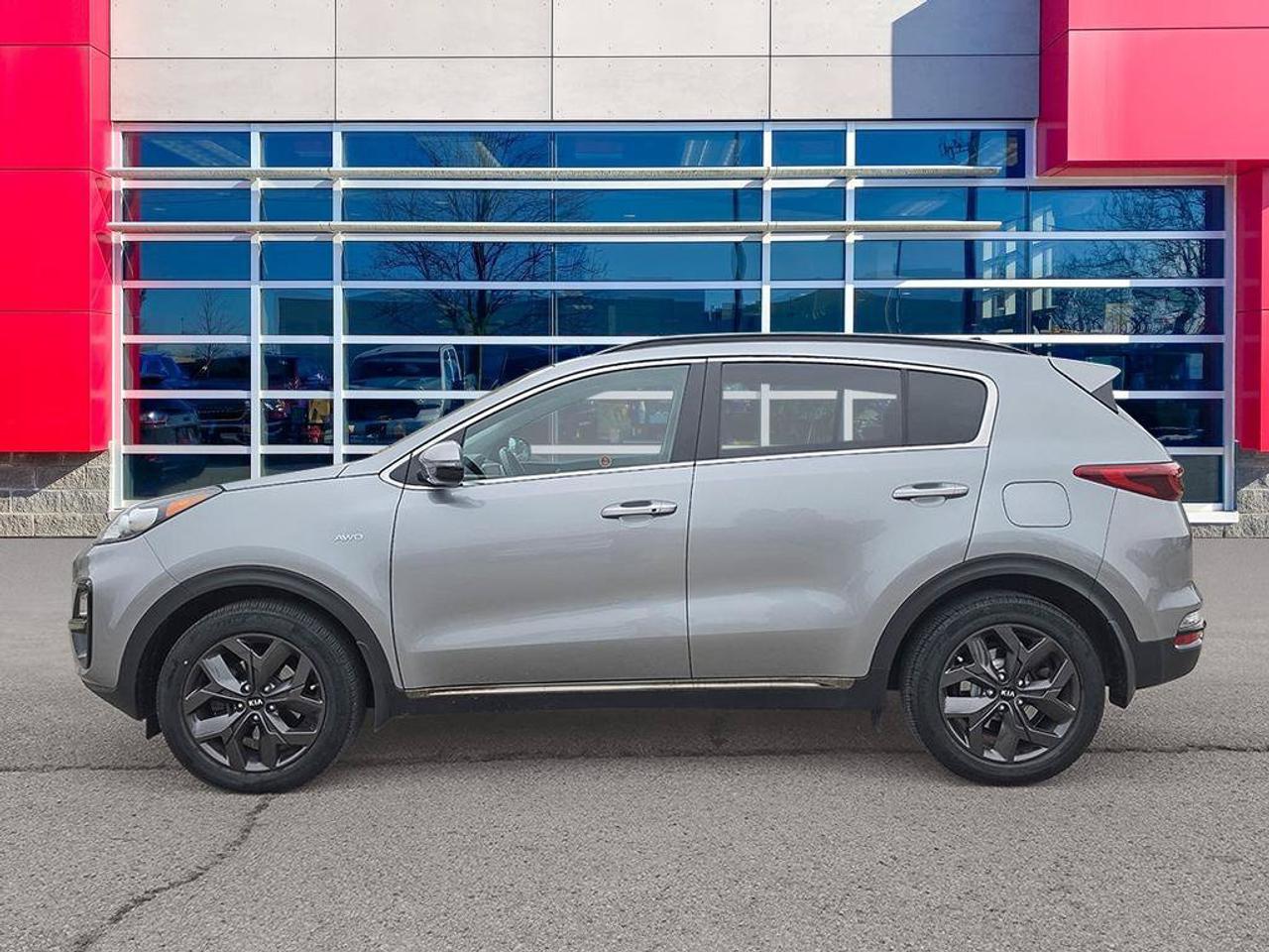 2022 Kia Sportage EX | One Owner | No Accidents | New Brakes All Around | Michelin Tires | Great Condition | Photo1