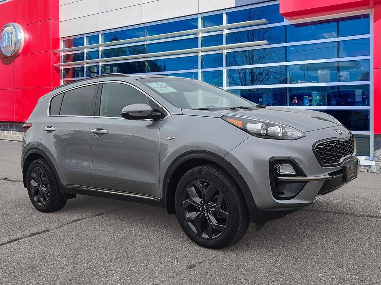2022 Kia Sportage EX | One Owner | No Accidents | New Brakes All Around | Michelin Tires | Great Condition | Photo