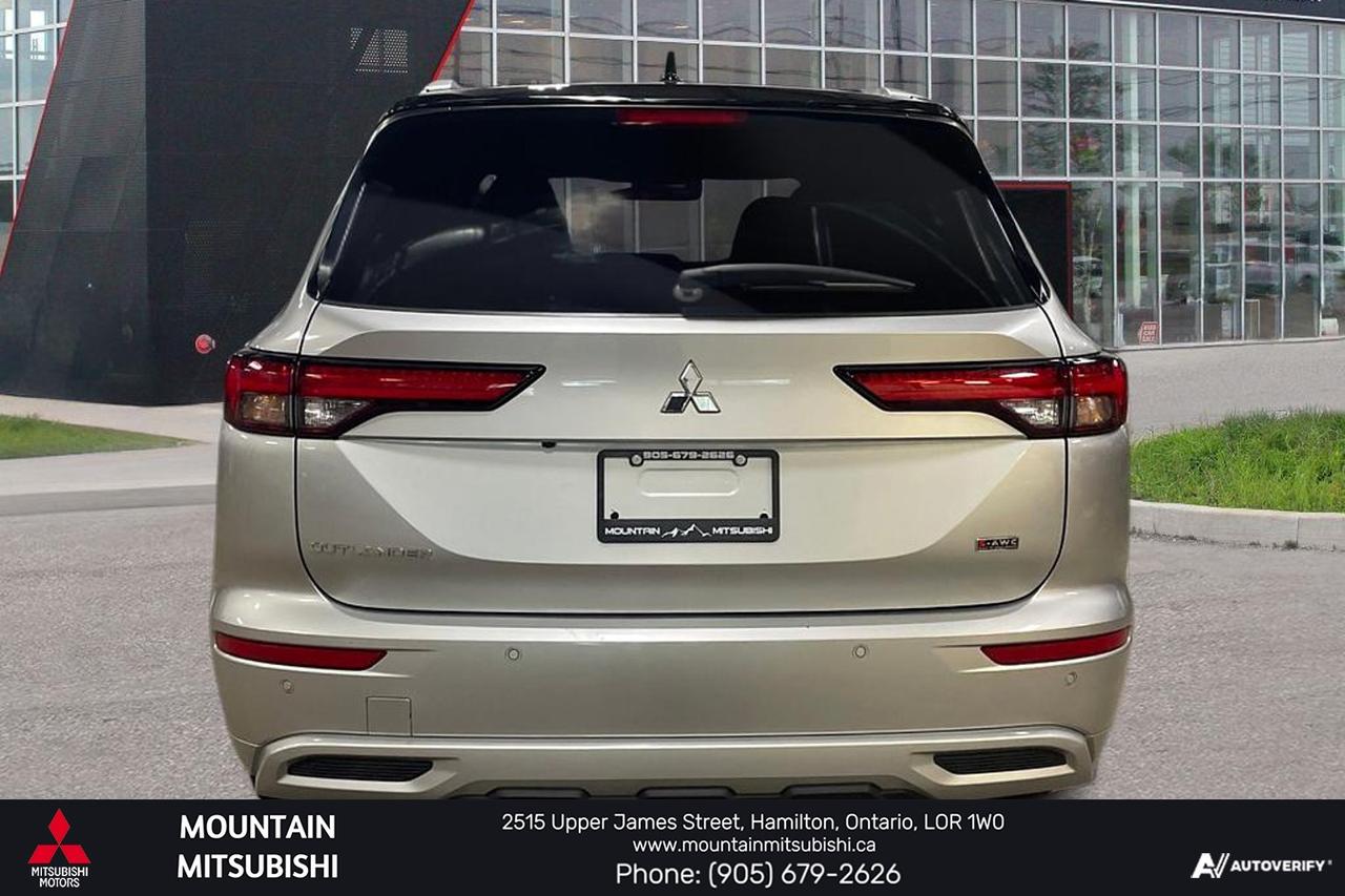 2024 Mitsubishi Outlander GT PREMIUM S-AWC Photo