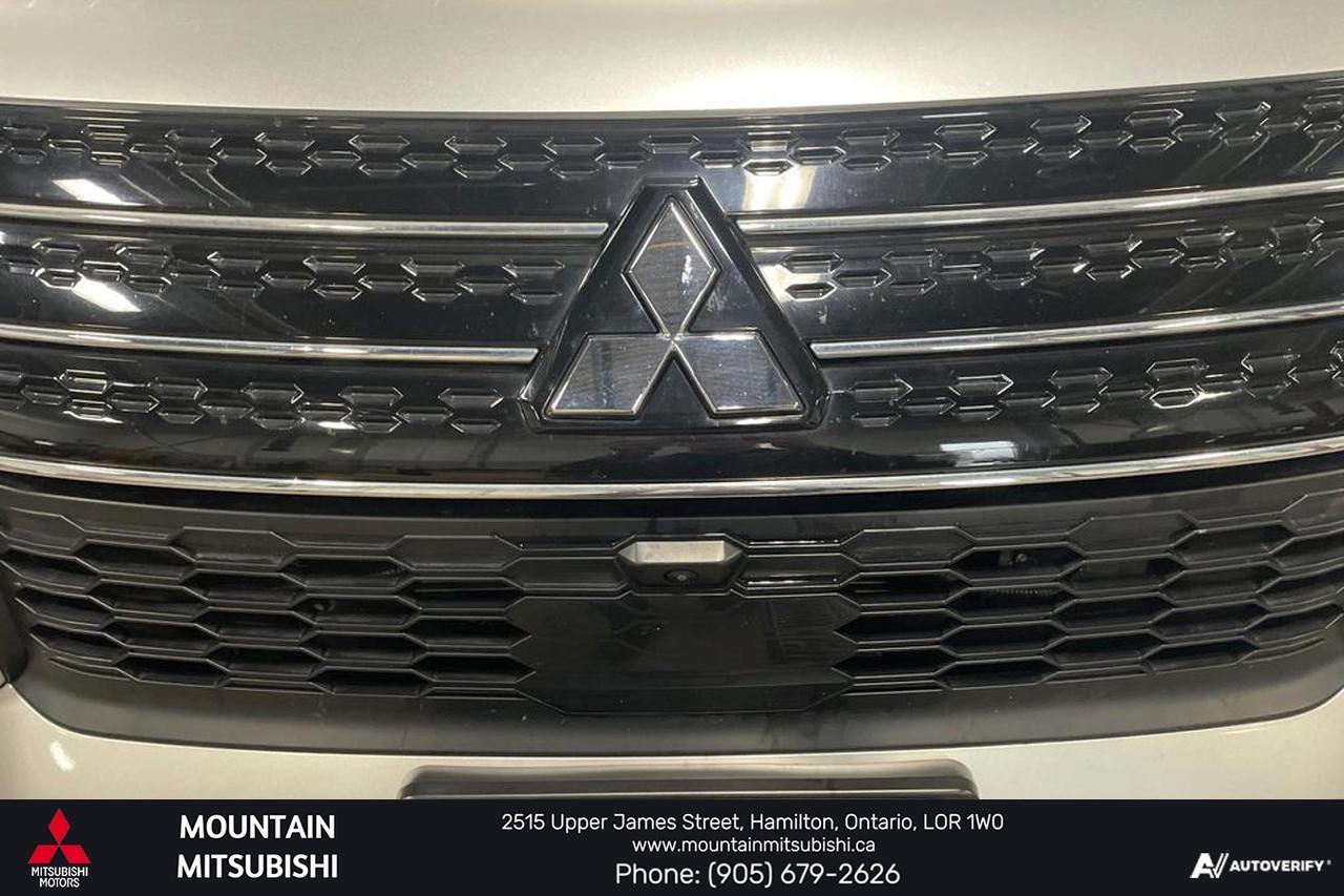 2024 Mitsubishi Outlander GT PREMIUM S-AWC Photo