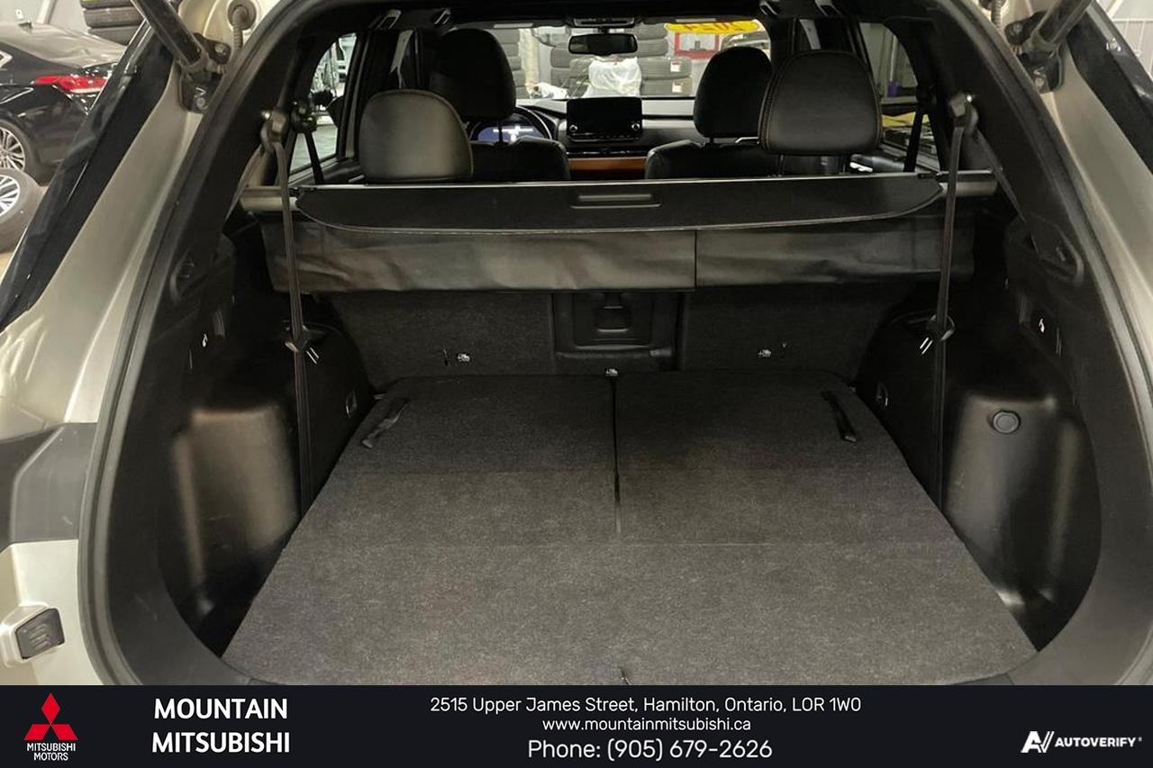 2024 Mitsubishi Outlander GT PREMIUM S-AWC Photo