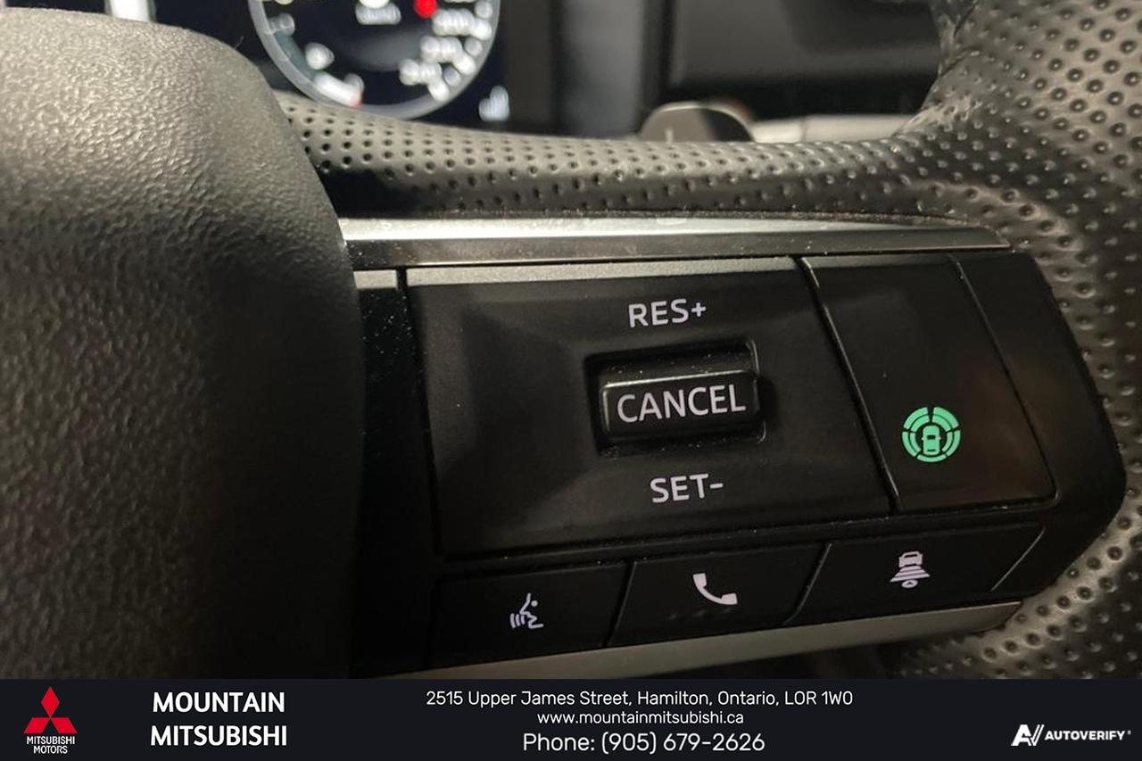2024 Mitsubishi Outlander GT PREMIUM S-AWC Photo