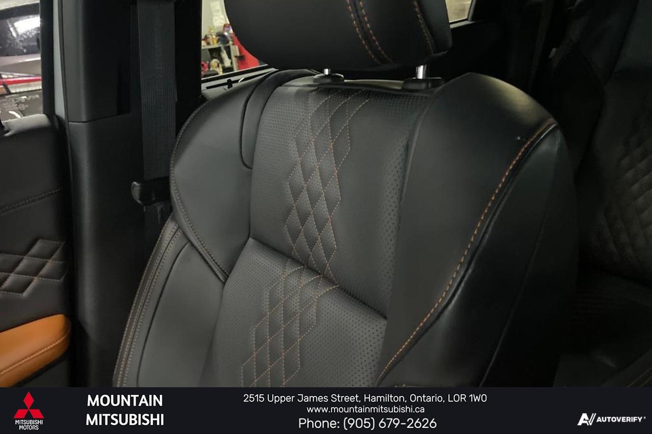 2024 Mitsubishi Outlander GT PREMIUM S-AWC Photo