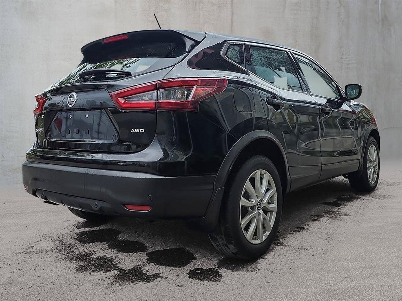 2023 Nissan Qashqai S AWD Photo4