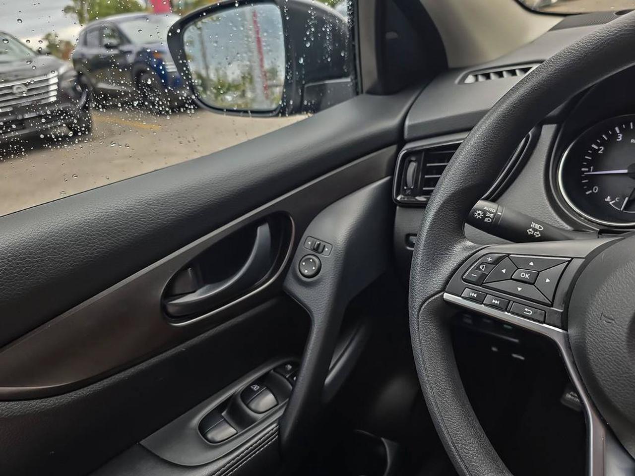 2023 Nissan Qashqai S AWD Photo