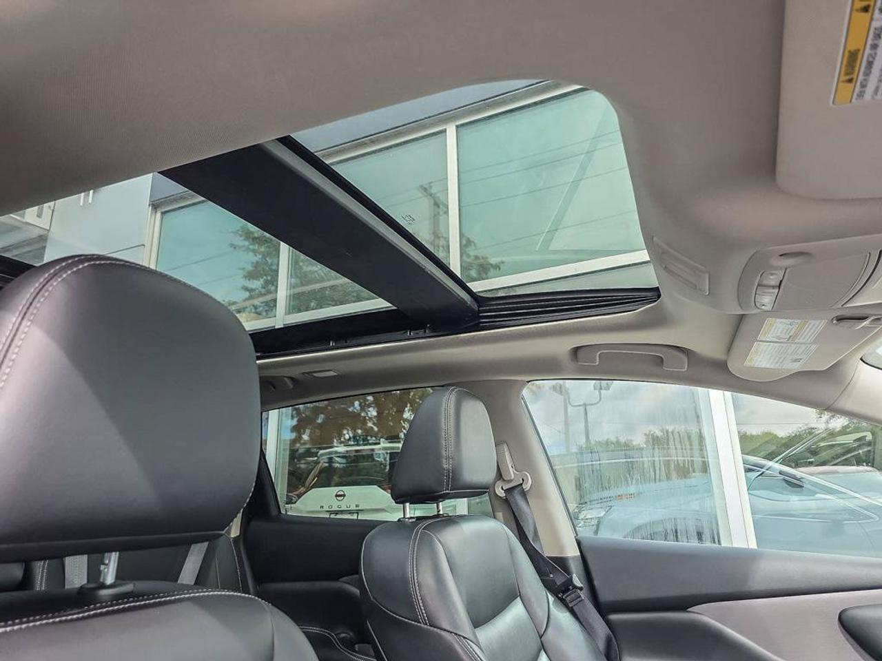 2024 Nissan Murano SV Photo