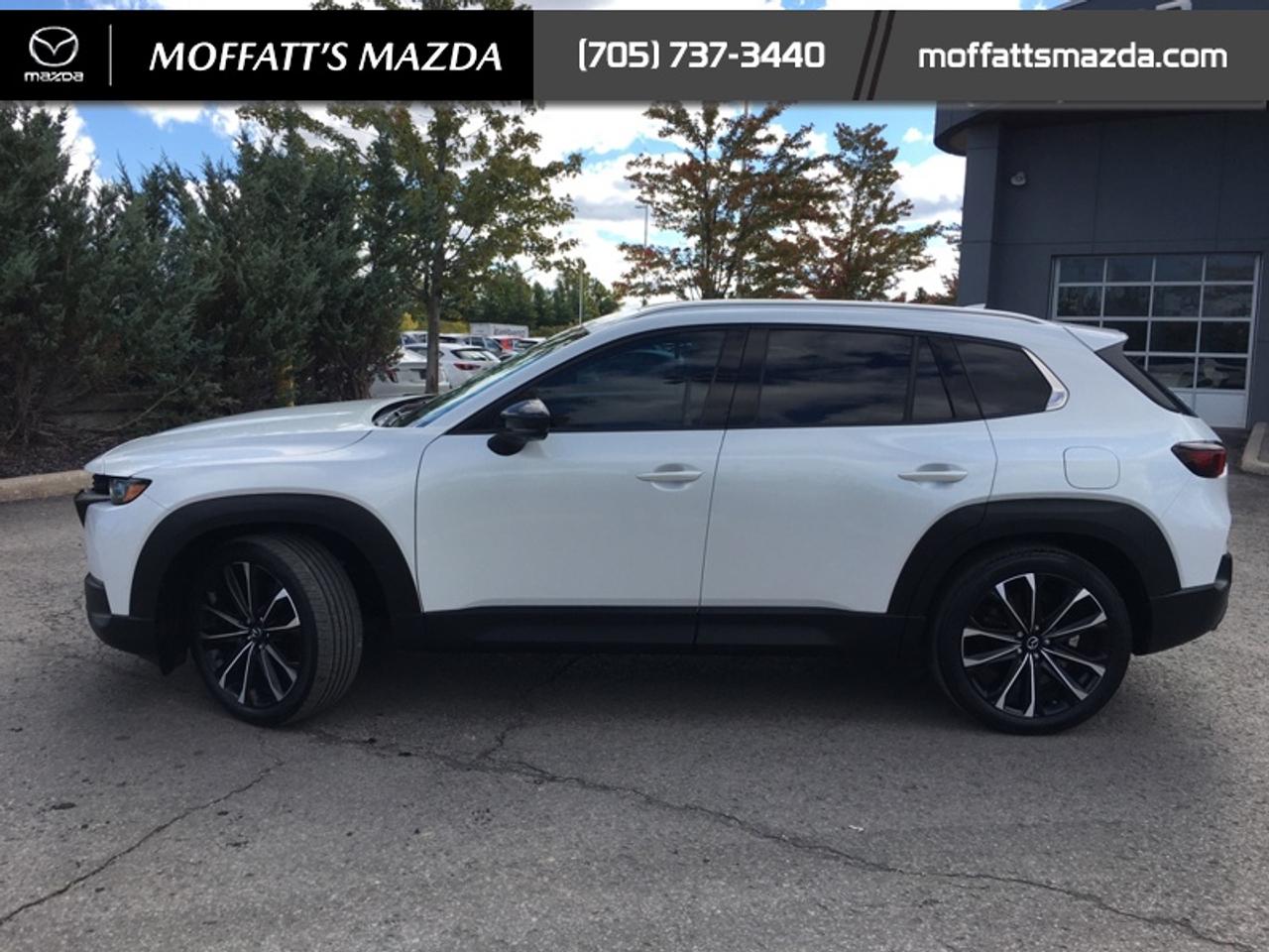 2023 Mazda CX-50 GT Photo1