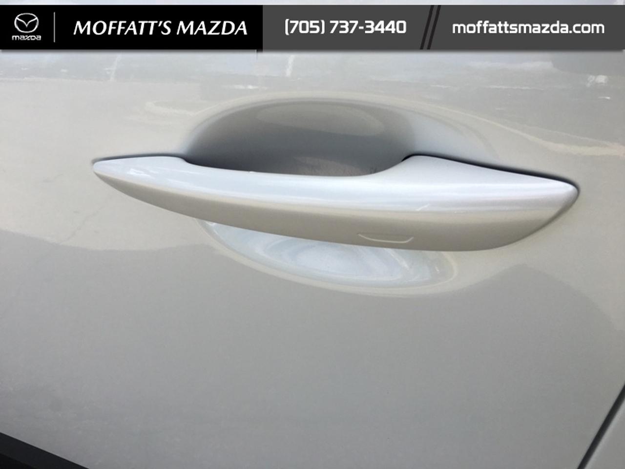 2023 Mazda CX-50 GT Photo