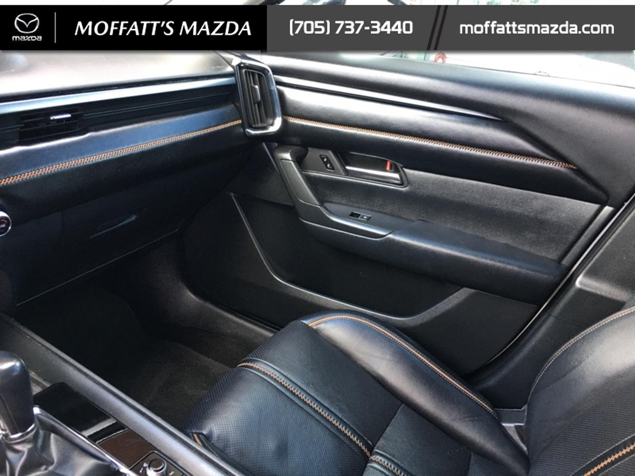 2023 Mazda CX-50 GT Photo