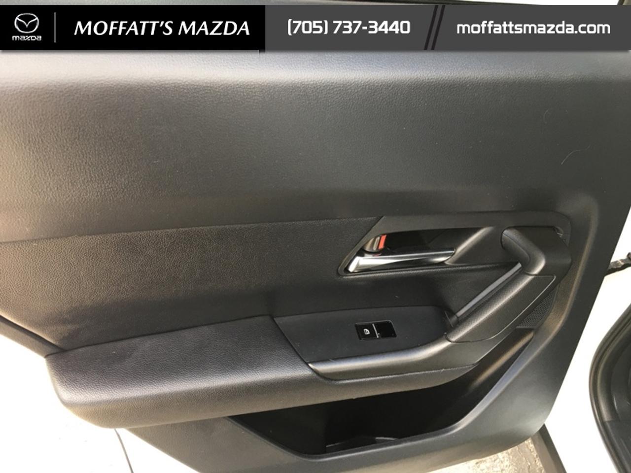 2023 Mazda CX-50 GT Photo