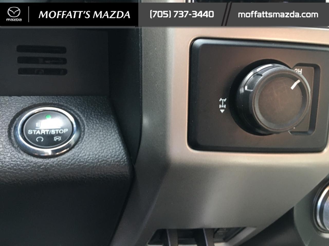 2015 Ford F-150 Lariat Photo