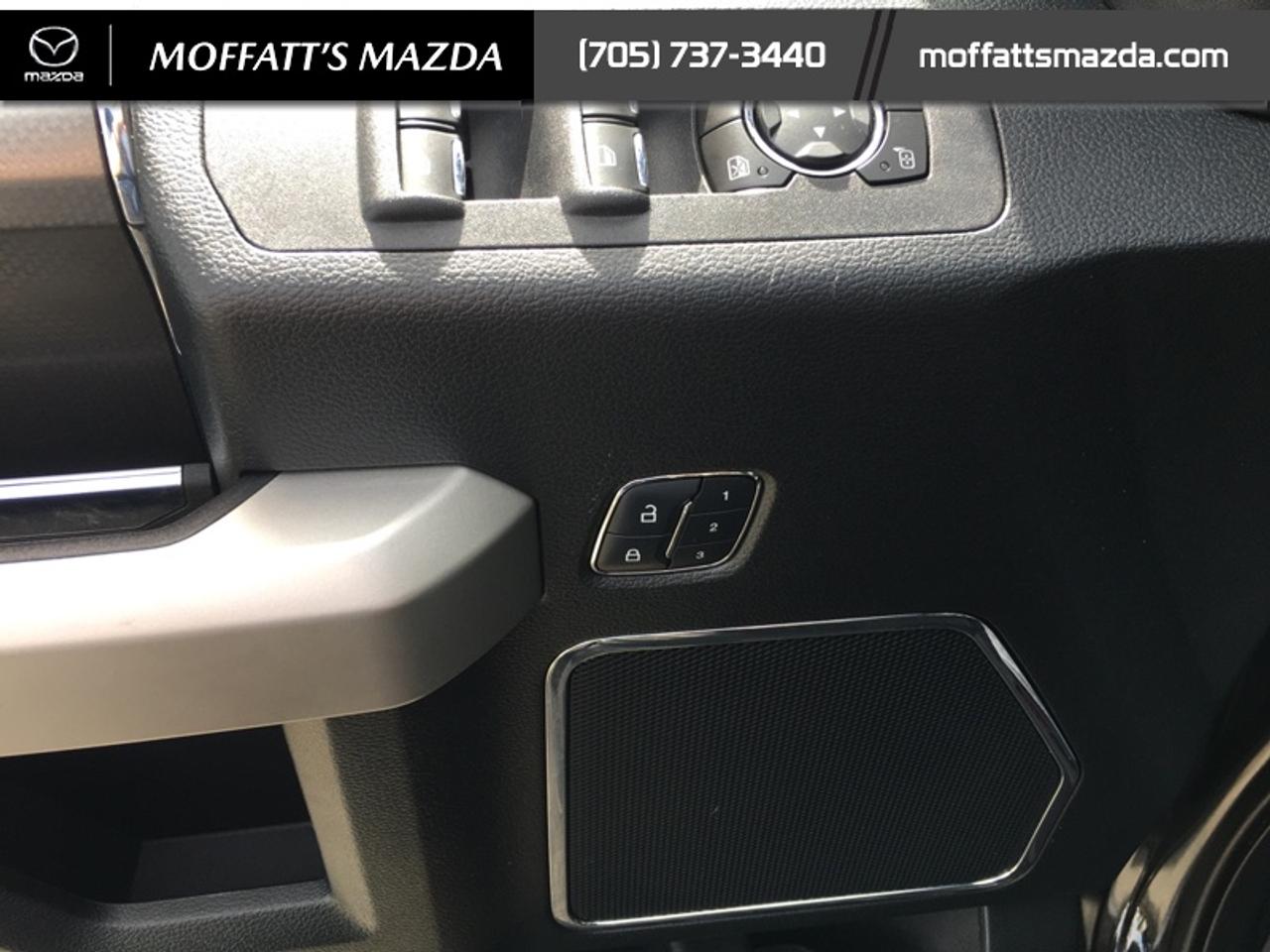 2015 Ford F-150 Lariat Photo