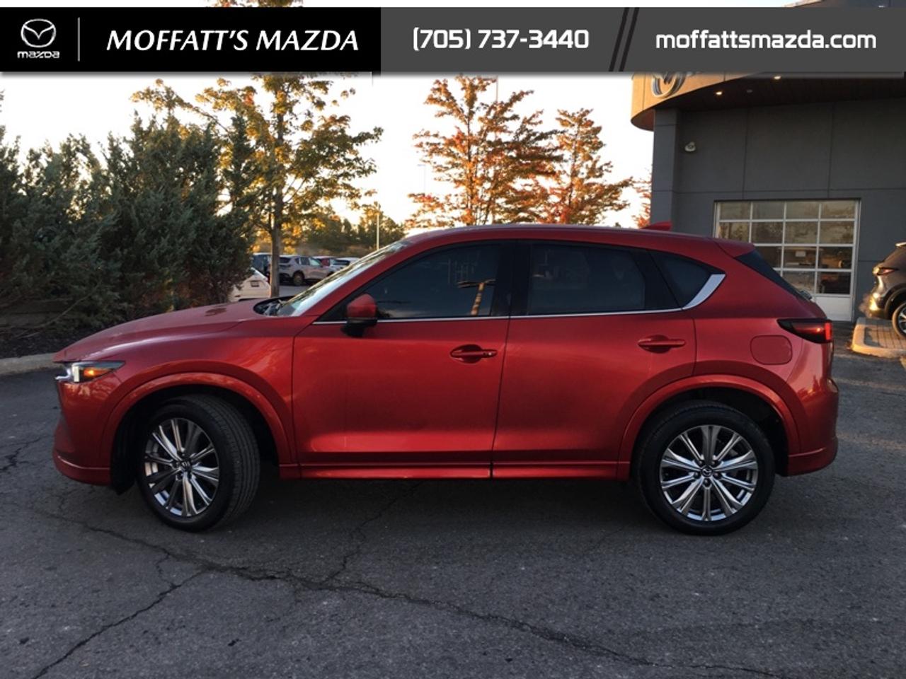 2023 Mazda CX-5 Signature Photo1