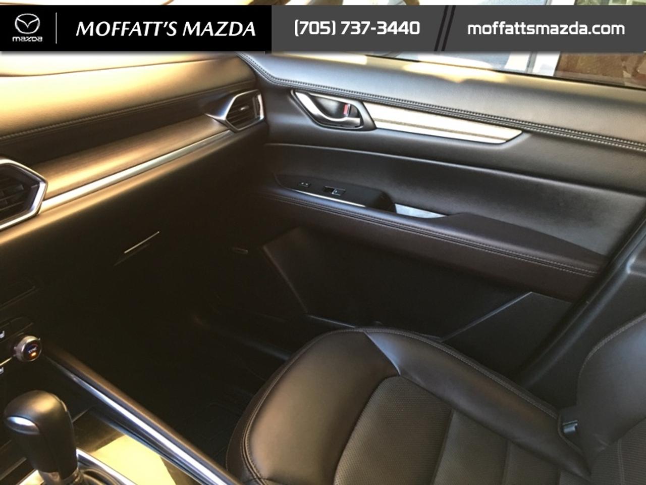 2023 Mazda CX-5 Signature Photo