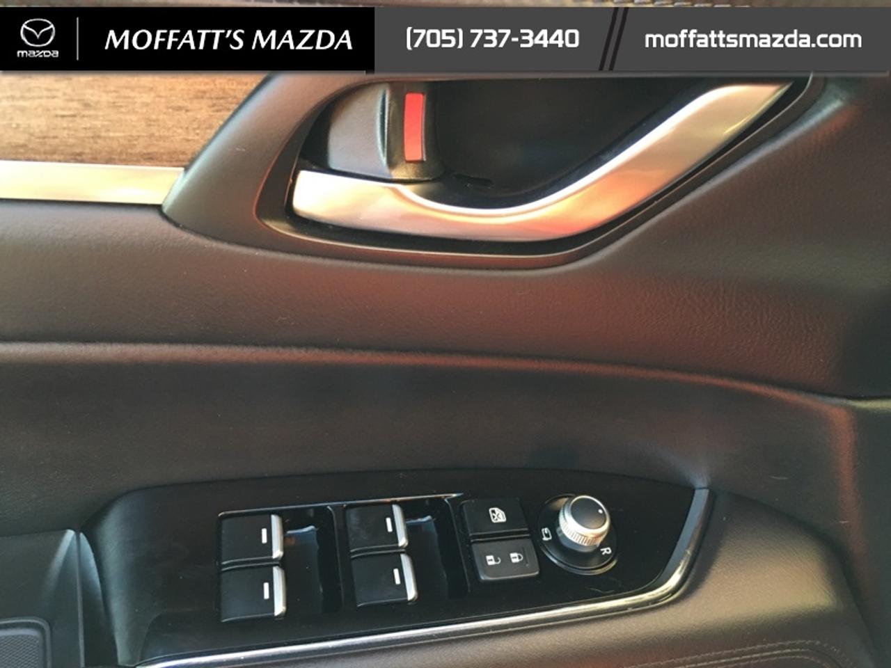2023 Mazda CX-5 Signature Photo