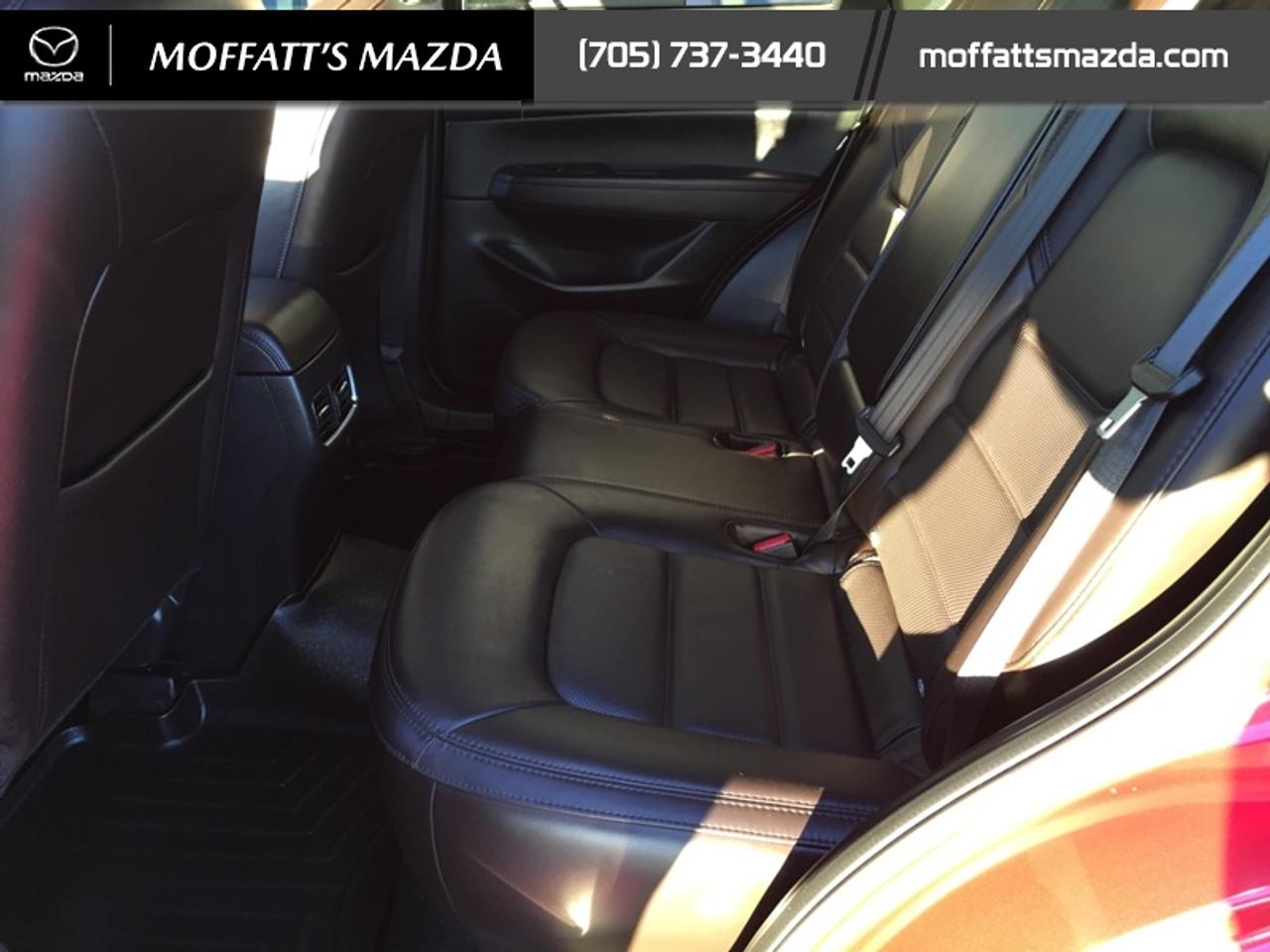 2023 Mazda CX-5 Signature Photo