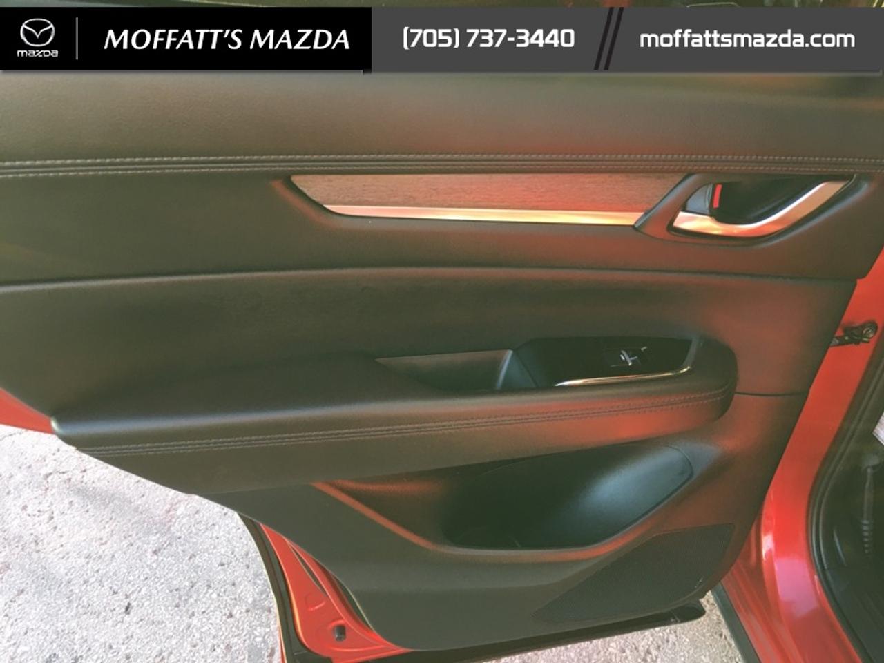 2023 Mazda CX-5 Signature Photo