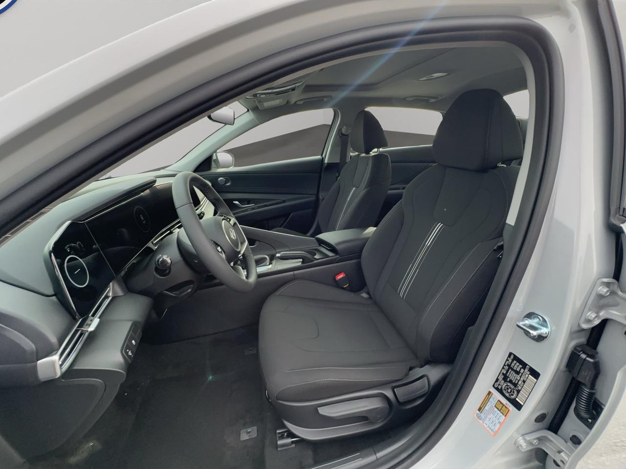 2026 Hyundai Elantra Preferred Photo