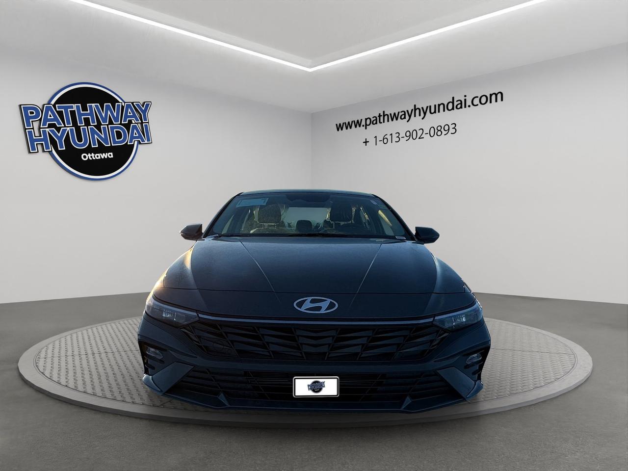 2026 Hyundai Elantra Luxury Photo