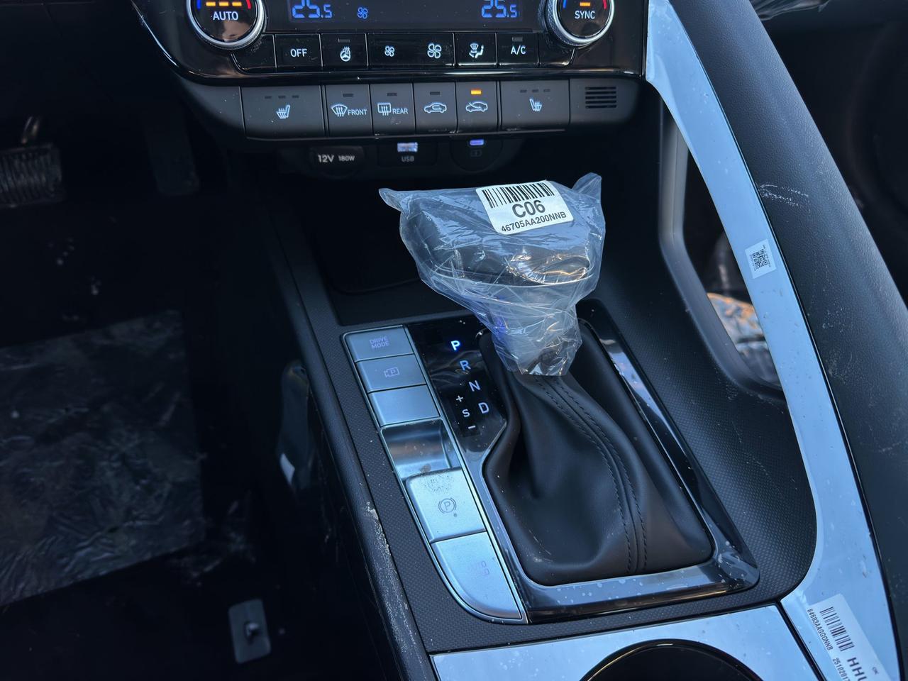 2026 Hyundai Elantra Luxury Photo