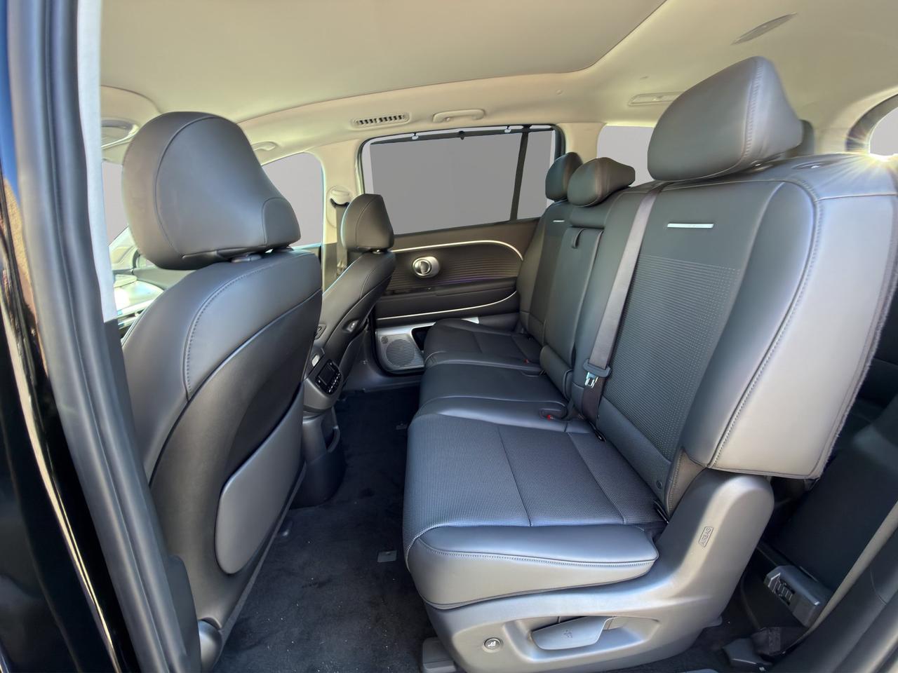 2027 Hyundai IONIQ 9 Luxury Photo