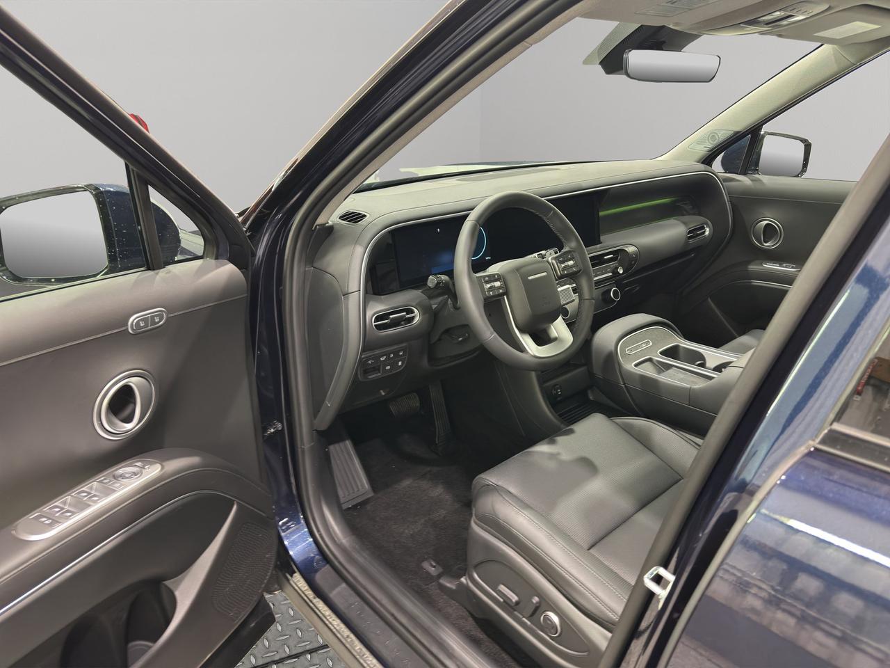 2027 Hyundai Palisade Hybrid Luxury Photo