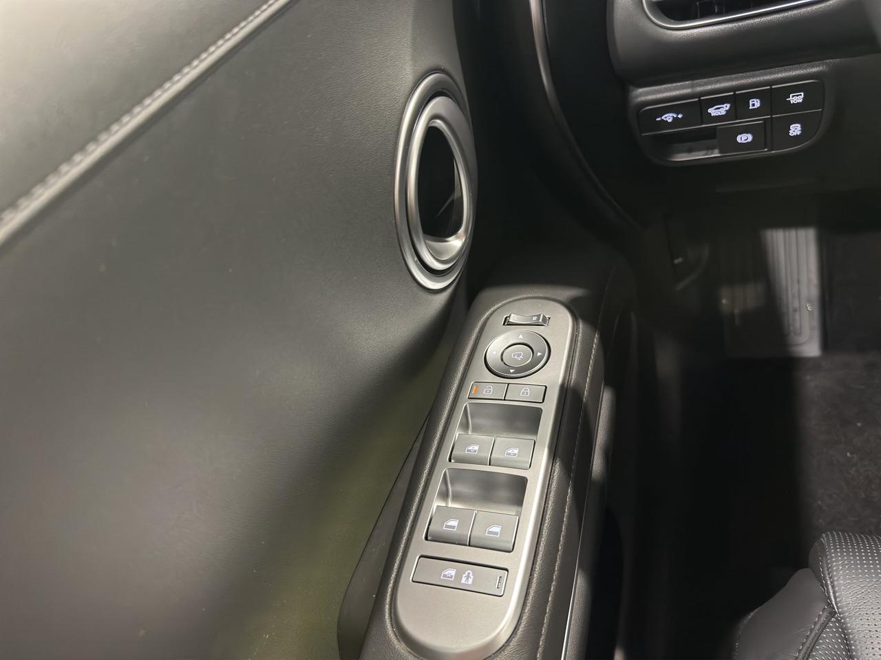 2027 Hyundai Palisade Hybrid Luxury Photo